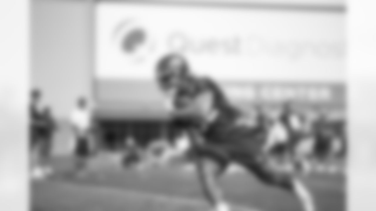 Corey Clement (30)