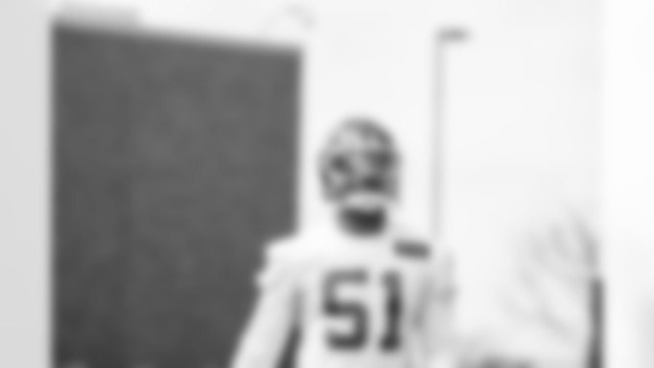 Azeez Ojulari (51)
