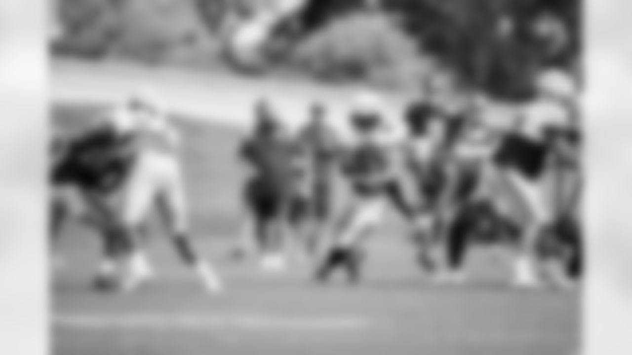 RB Saquon Barkley (26)