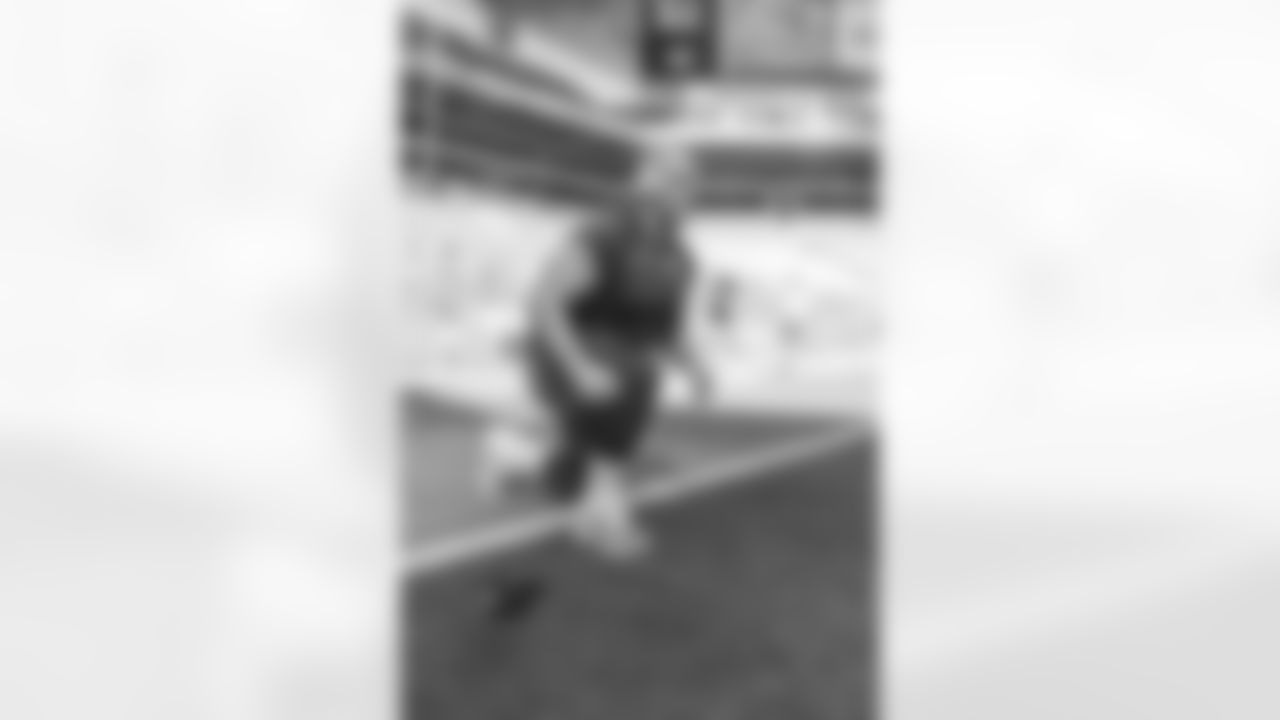 OL Billy Price