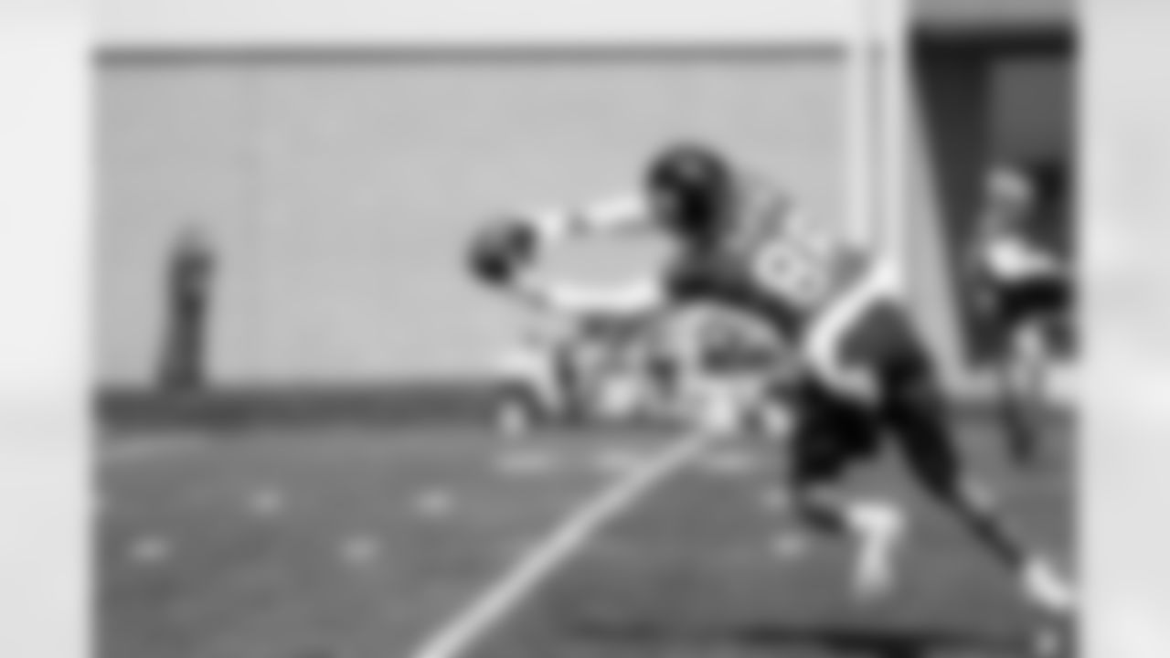 WR Darius Slayton (86)