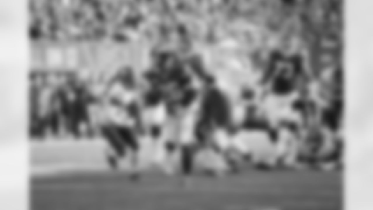 Saquon Barkley (26)