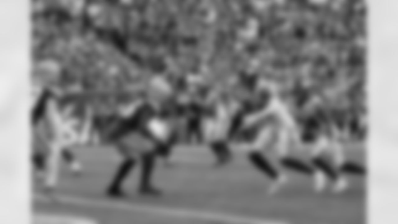 Saquon Barkley (26)