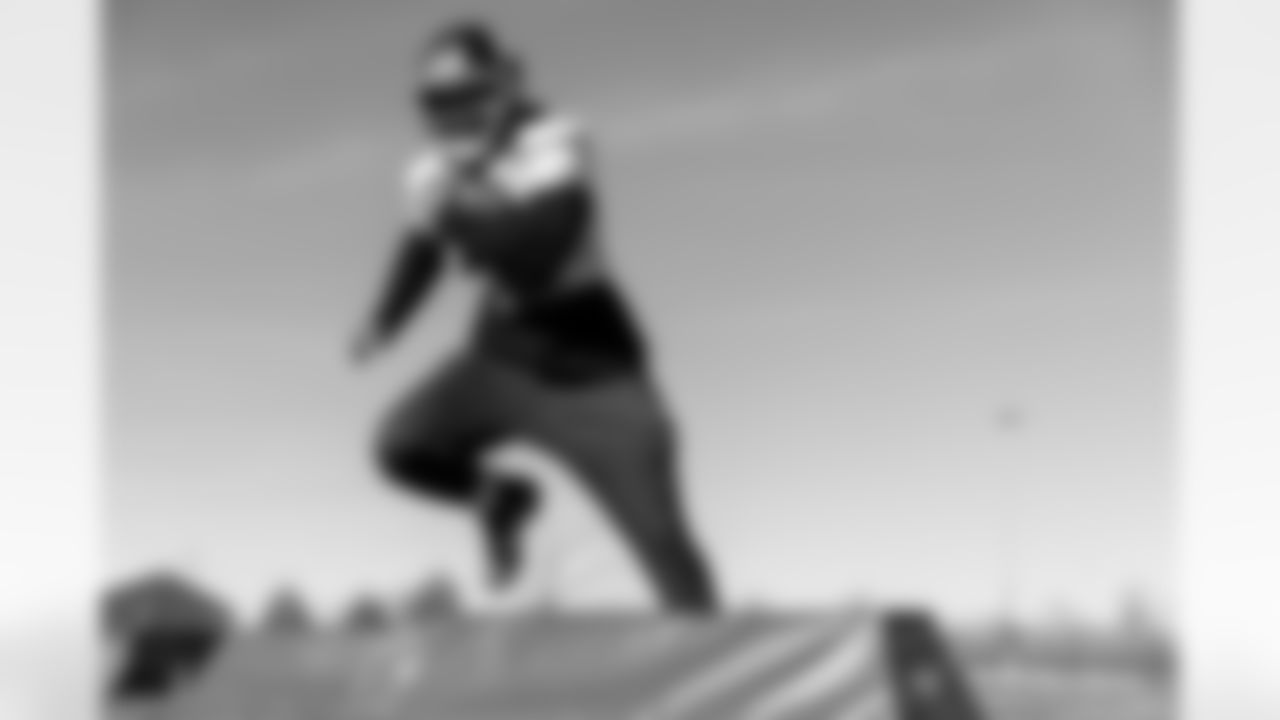 Saquon Barkley (26)