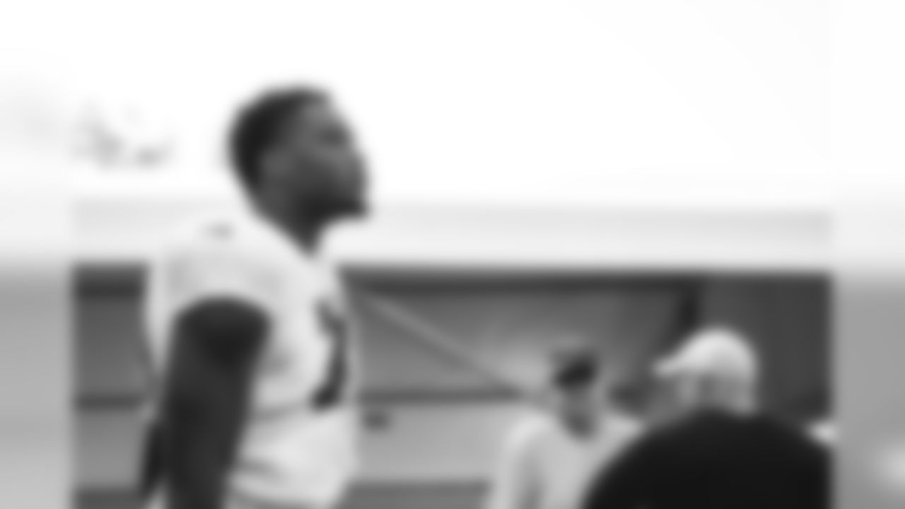 E_18_0814_GiantsLionsPratctice1007