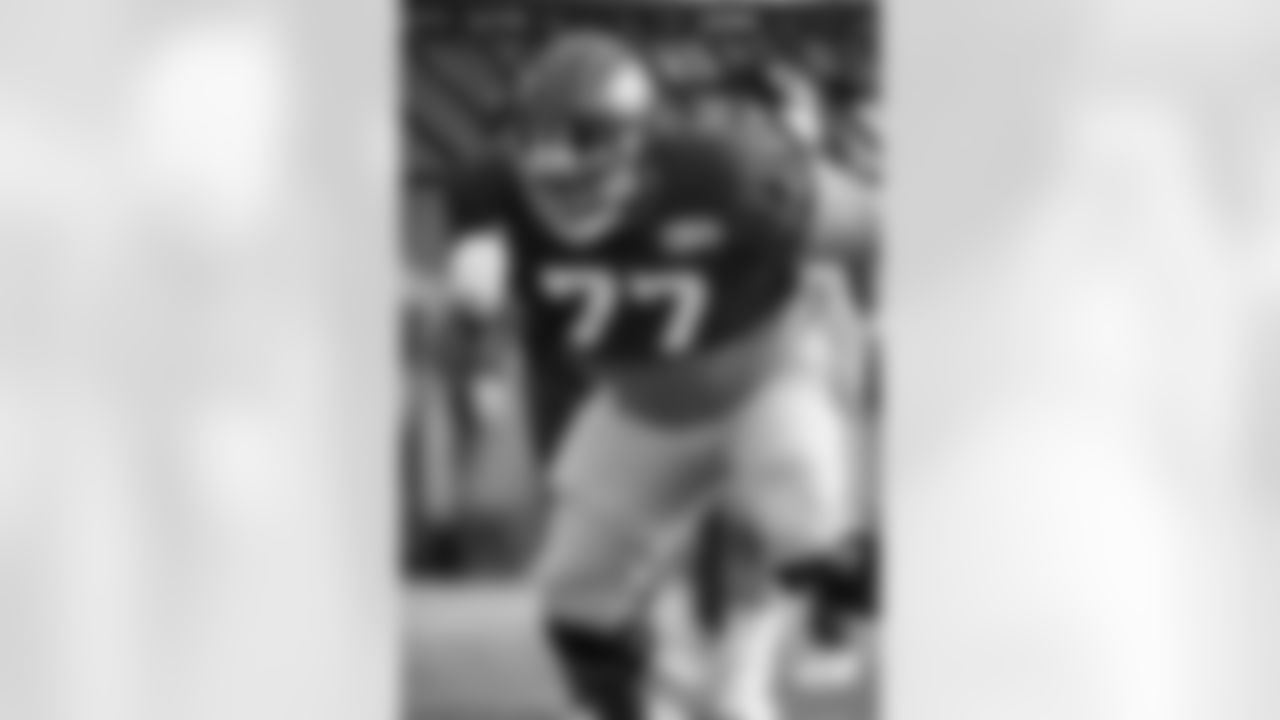 Isaiah Wilson (77)