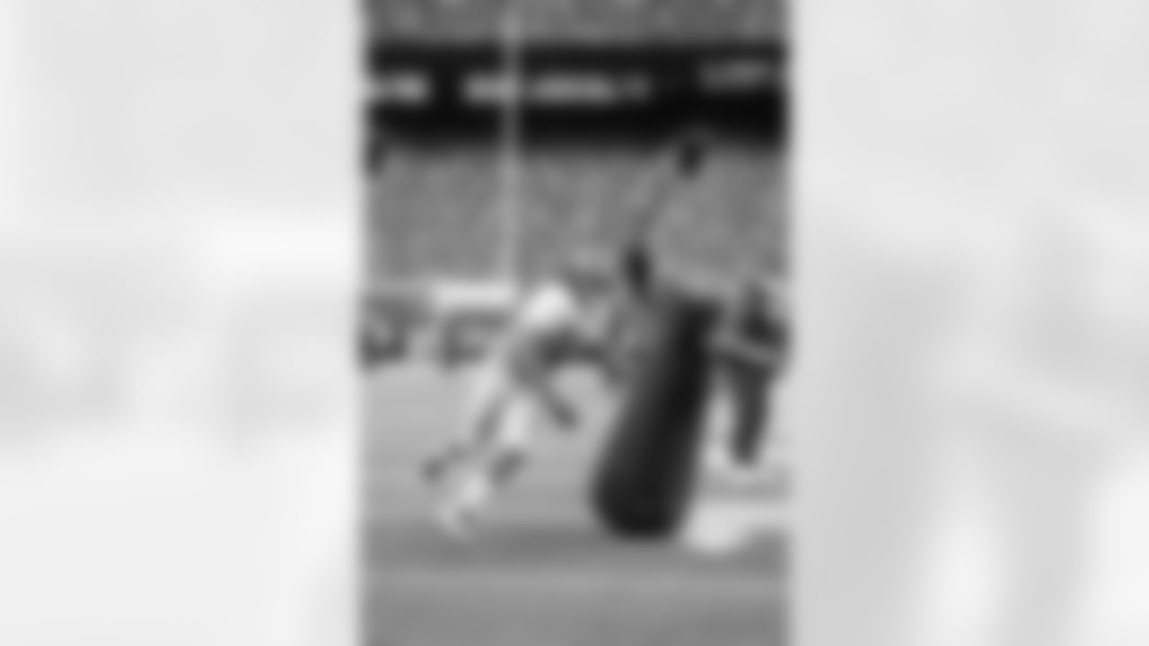 Jabaal Sheard (91)