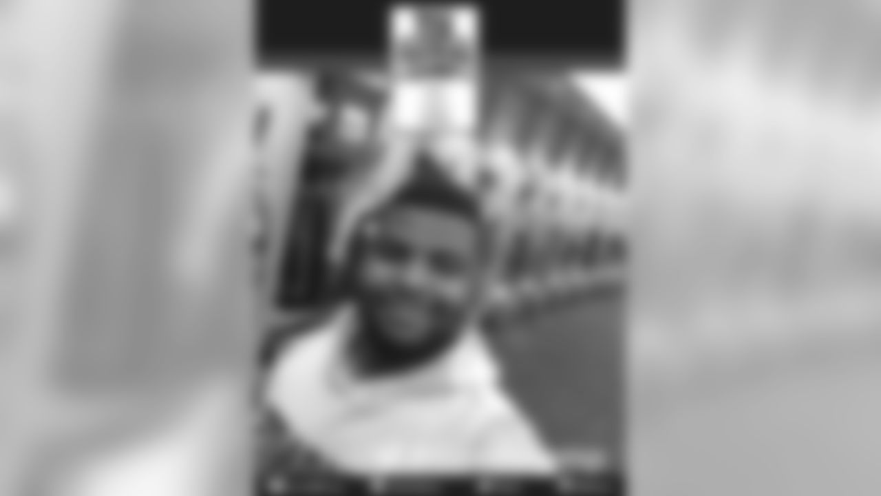 DT JONATHAN HANKINS
