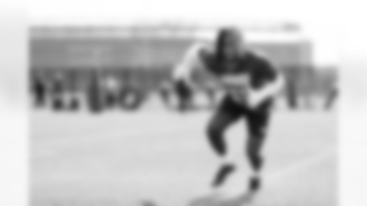 Xavier McKinney (29)