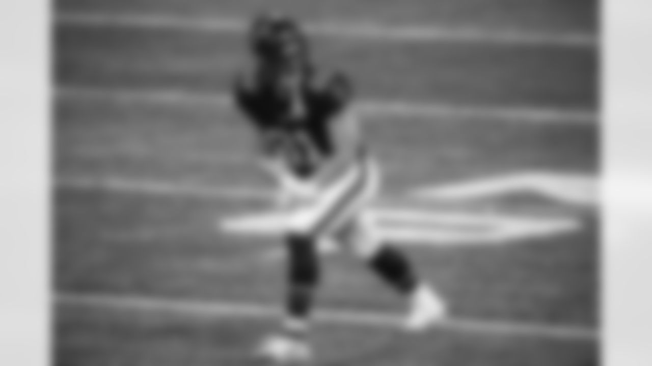 TE Hayden Hurst