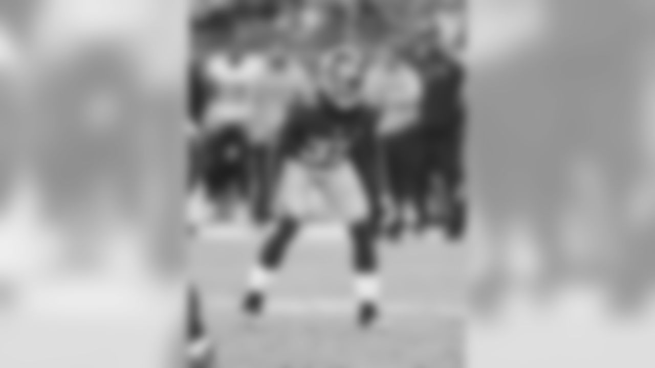 CB Mike Harris