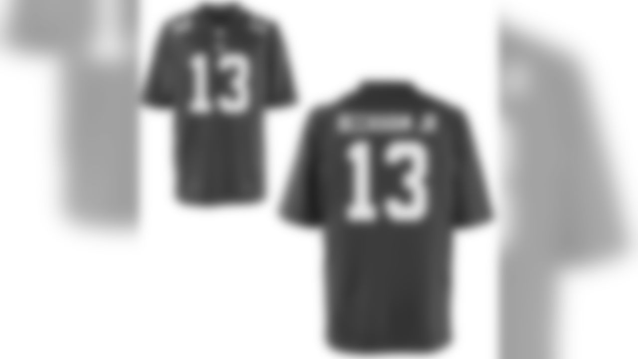 New Raiders choose their jersey numbers