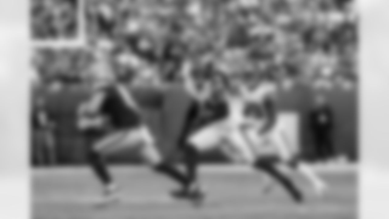 Jaylon Smith (54)