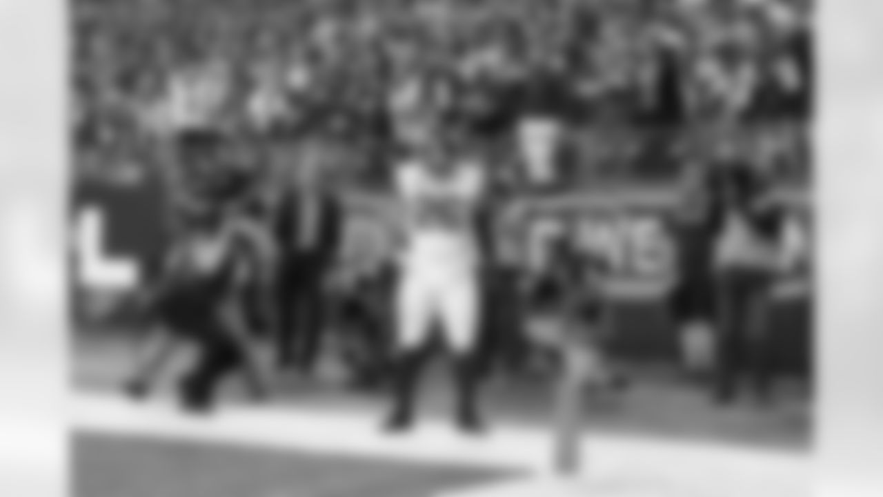 Saquon Barkley (26)