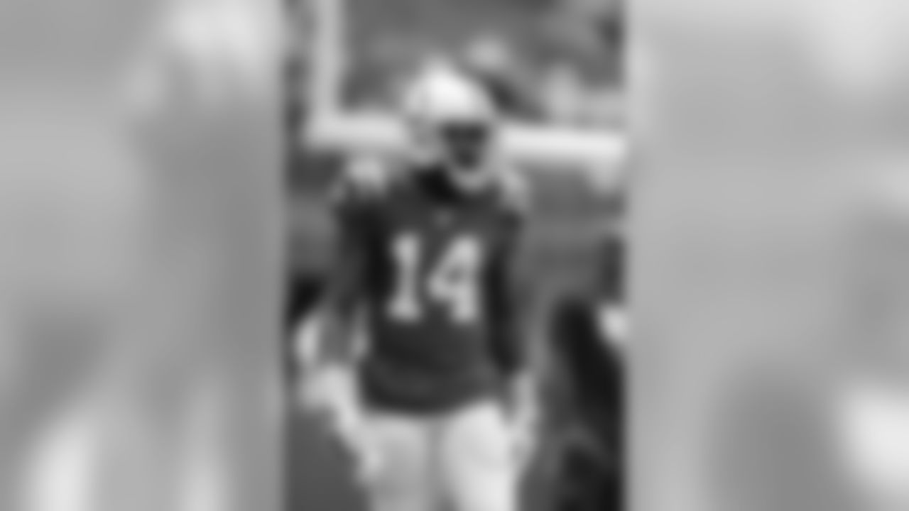 WR Hakeem Nicks