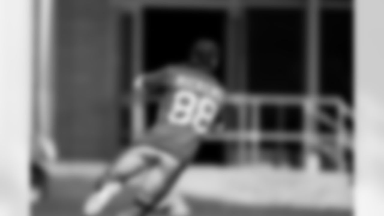 Jaydon Mickens (88)