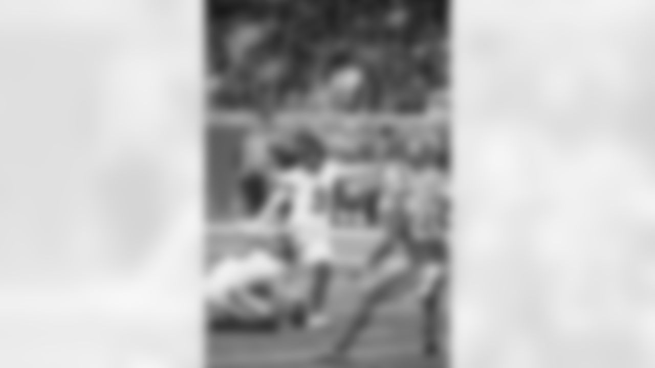 K Graham Gano put together another perfect performance, connecting on all three of his field goal attempts from 48, 42 and 47 yards and his lone extra point attempt.
