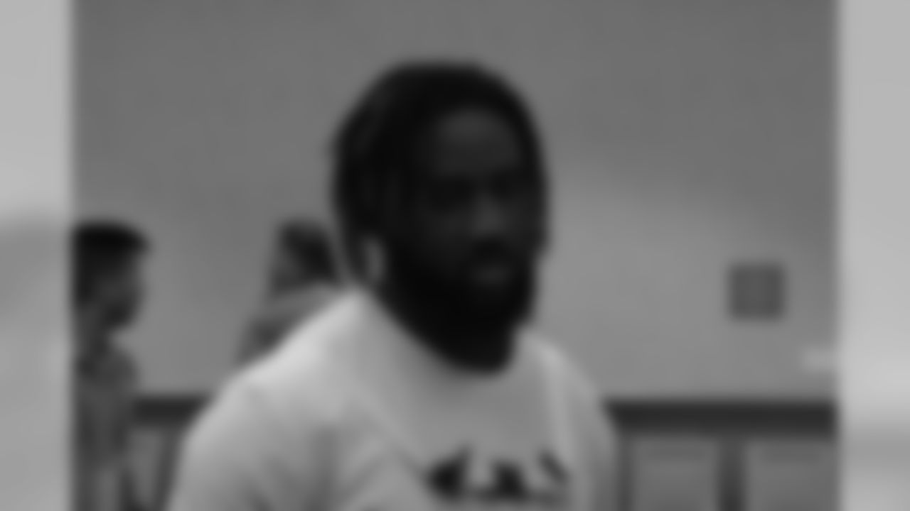DE ROBERT AYERS