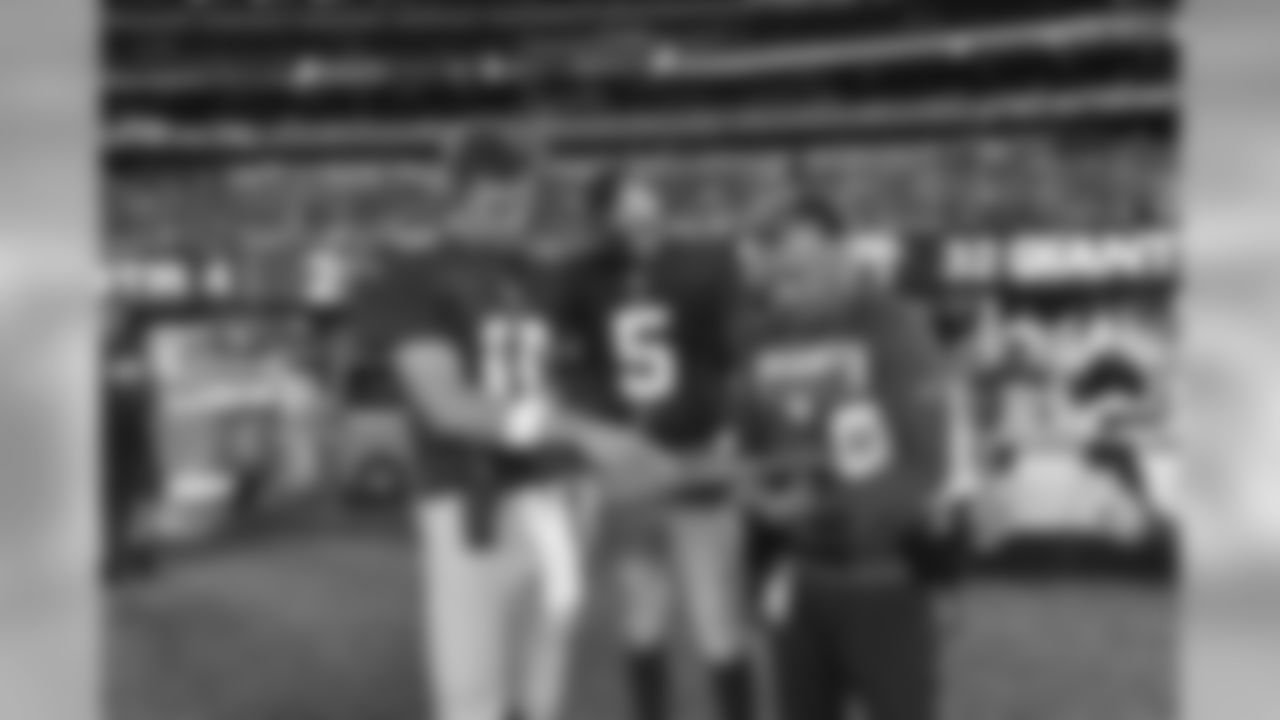 QB Davis Webb