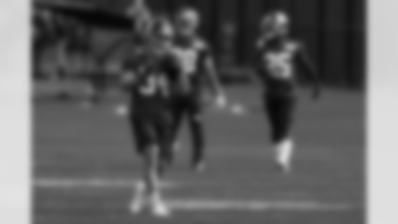 New York Giants running back Sandro Platzgummer (34) during an NFL football practice Thursday, May 27, 2021, in East Rutherford, N.J. (AP Photo/Adam Hunger)