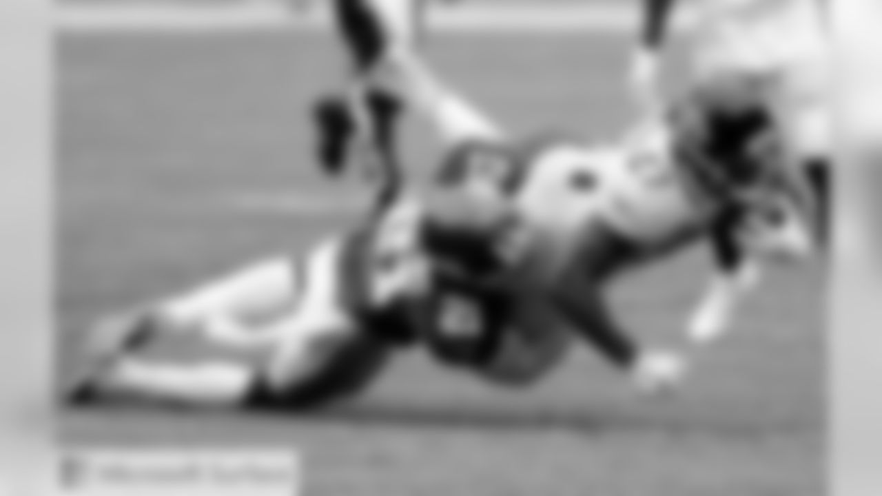 S LANDON COLLINS
Defensive coordinator James Bettcher said it's all about having "eyes" on Cowboys quarterback Dak Prescott, and Collins, a two-time Pro Bowl safety, has pretty good vision.