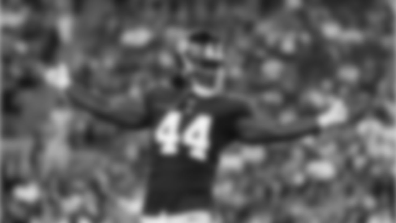 OLB Markus Golden