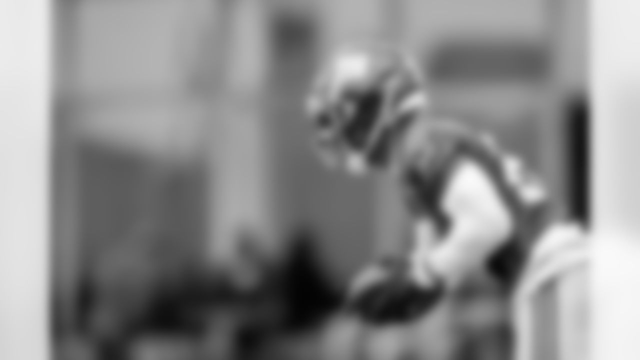 Saquon Barkley (26)