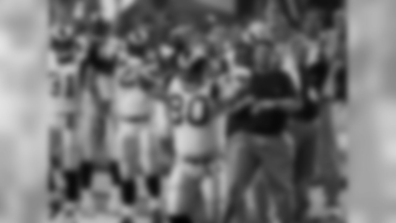 1993: DT Jeff Zgonina