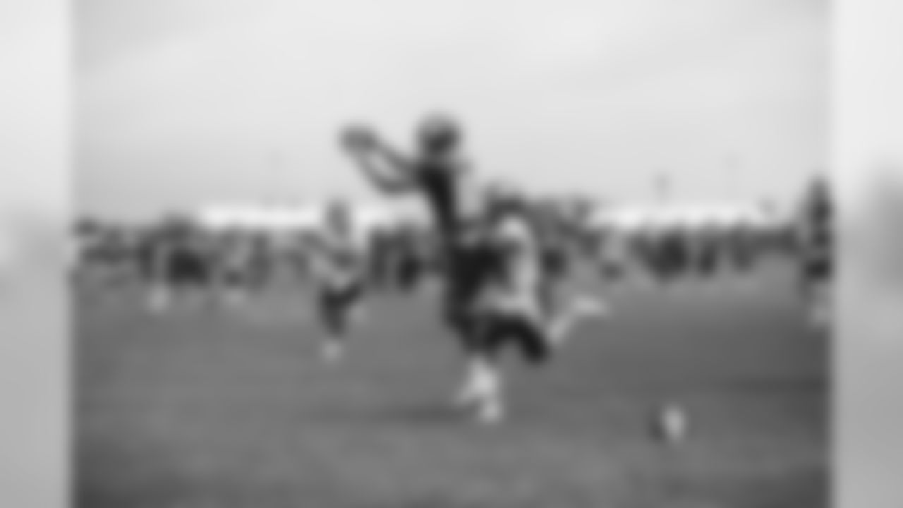 WR Alex Wesley (80) at New York Giants Training Camp 2019 at Quest Diagnostics Training Center in East Rutherford, NJ