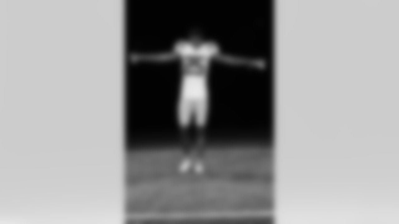 Football Photo Shoot
Photo by: Jacob Reeder