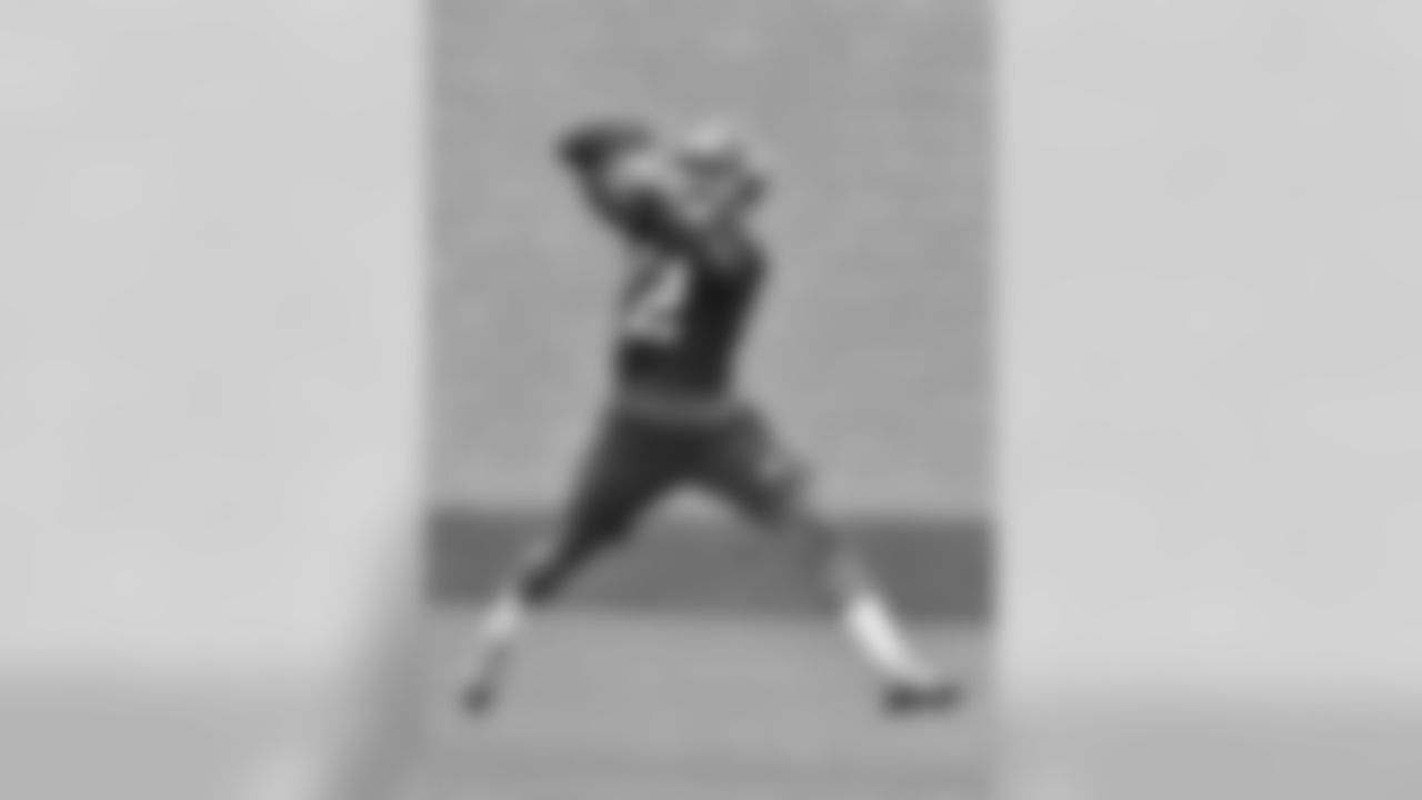 WR CODY LATIMER: Latimer, a former second-round draft choice by the Broncos in 2014, played behind the likes of Demaryius Thomas and Emmanuel Sanders in his first four years. Now he is trying to carve out a role on the Giants' roster with wide receivers coach Tyke Tolbert, who was his position coach in Denver. Latimer made some big plays in OTAs with Odell Beckham Jr. sidelined.