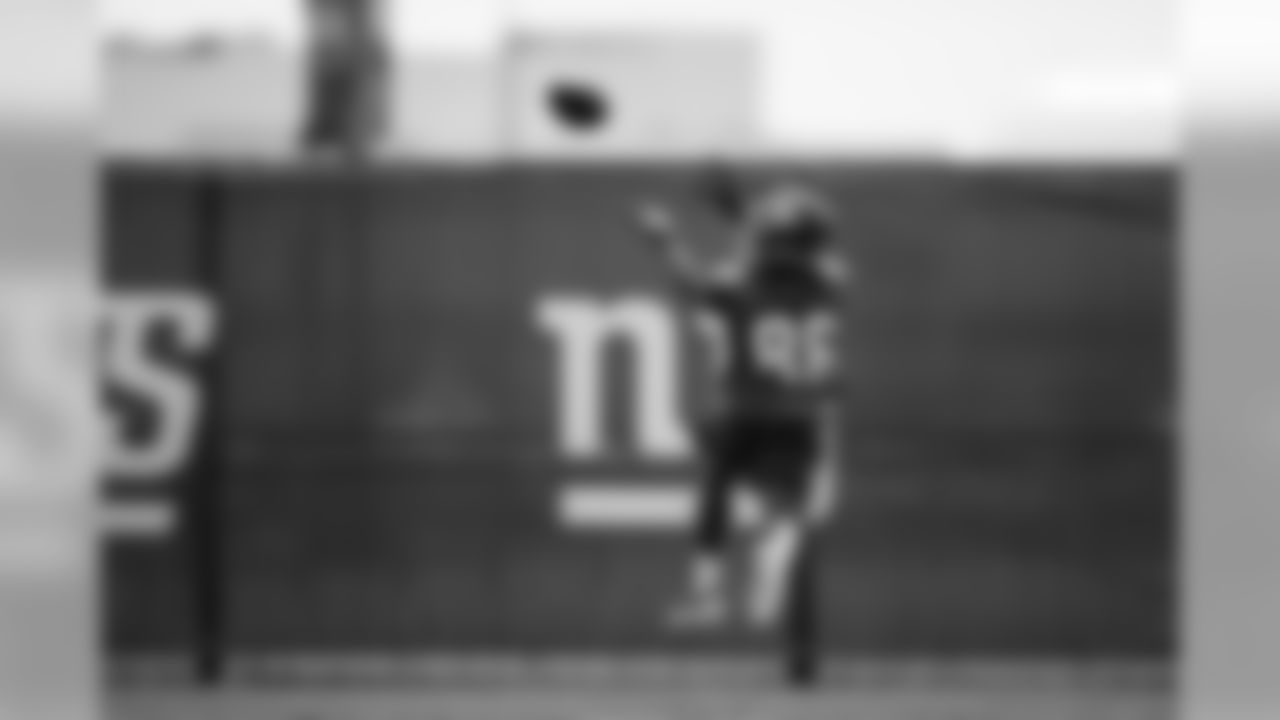 WR Darius Slayton