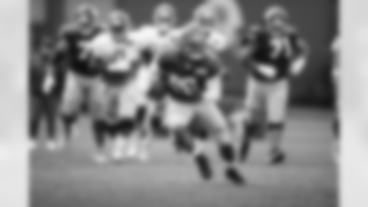 RB Saquon Barkley