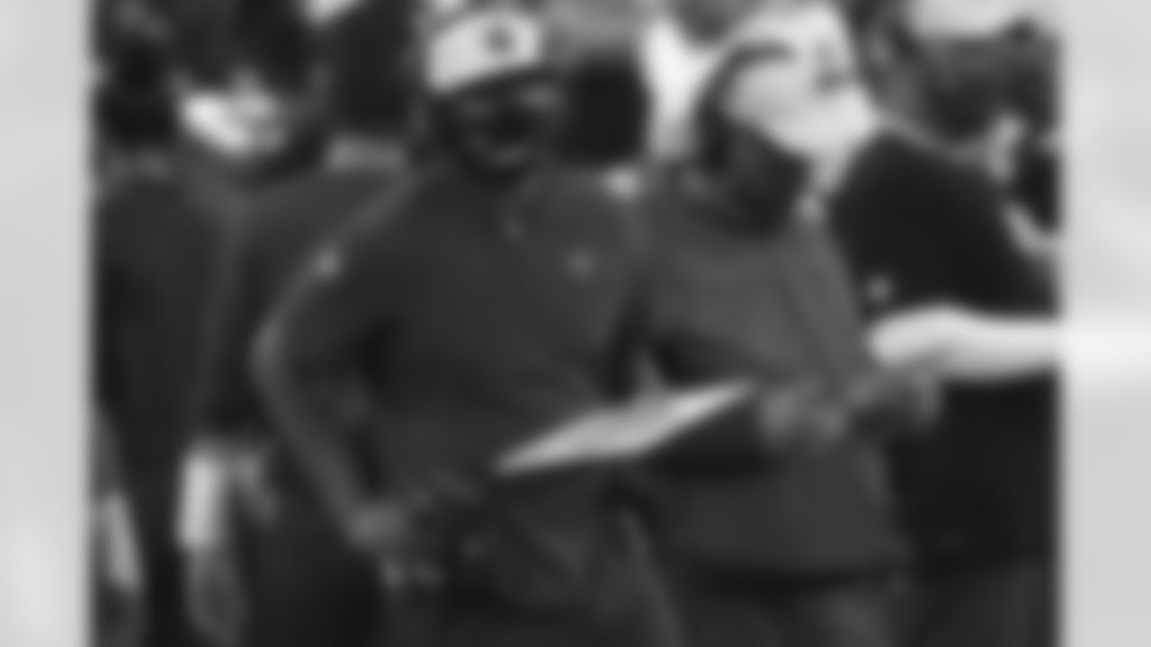 Offensive Coordinator Byron Leftwich
