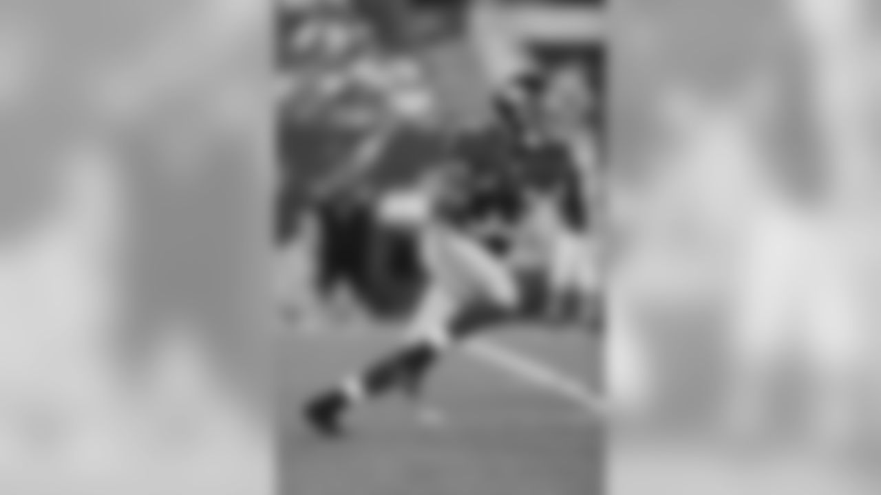 RB Da'Rel Scott