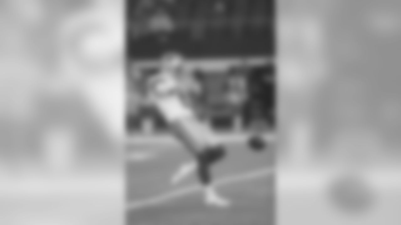 P Chris Jones