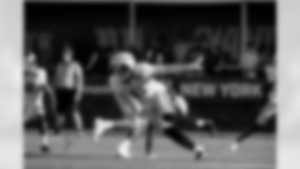 OLB Azeez Ojulari (51)