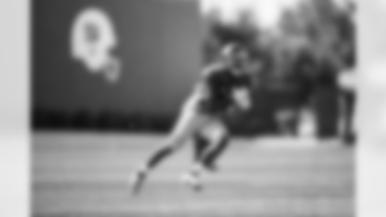 Wayne Gallman (22)