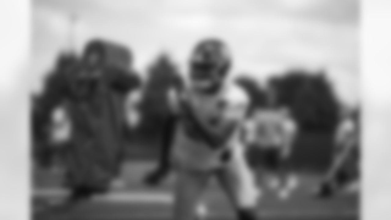 CB James Bradberry (24)