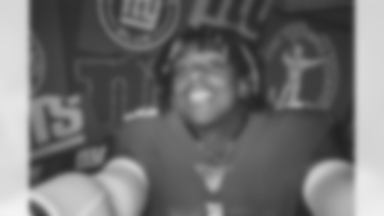 LB Tae Crowder (48)
