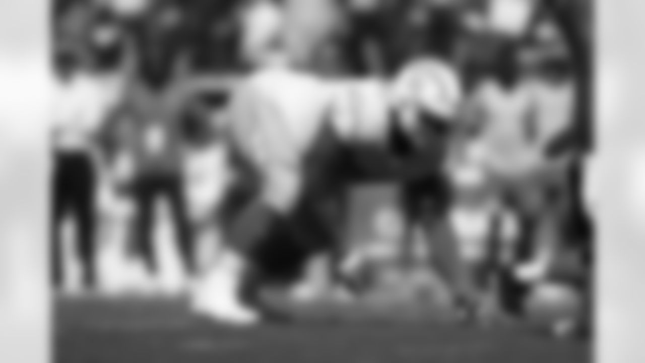 DL Christian Covington