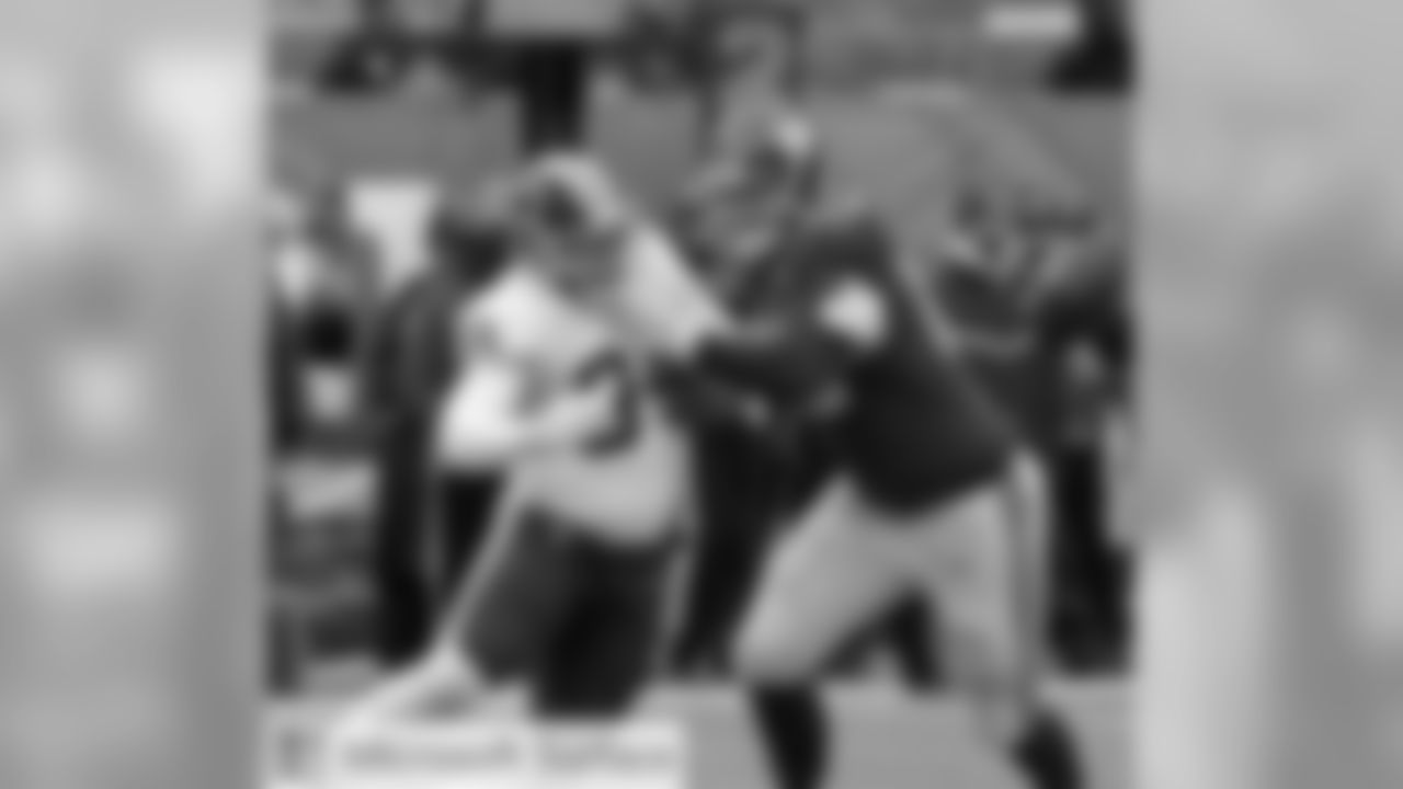 RT CHAD WHEELER
The Giants tweaked their offensive line last week, replacing Ereck Flowers with Wheeler at right tackle. Coach Pat Shurmur liked the way he finished his blocks as the Giants turned in their best offensive performance of the year.
