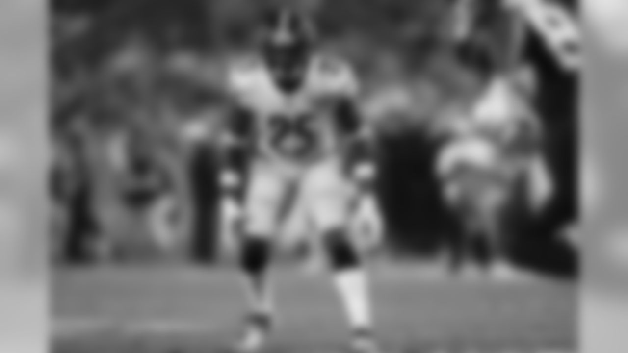 CB Artie Burns
(Aaron M. Sprecher via AP)