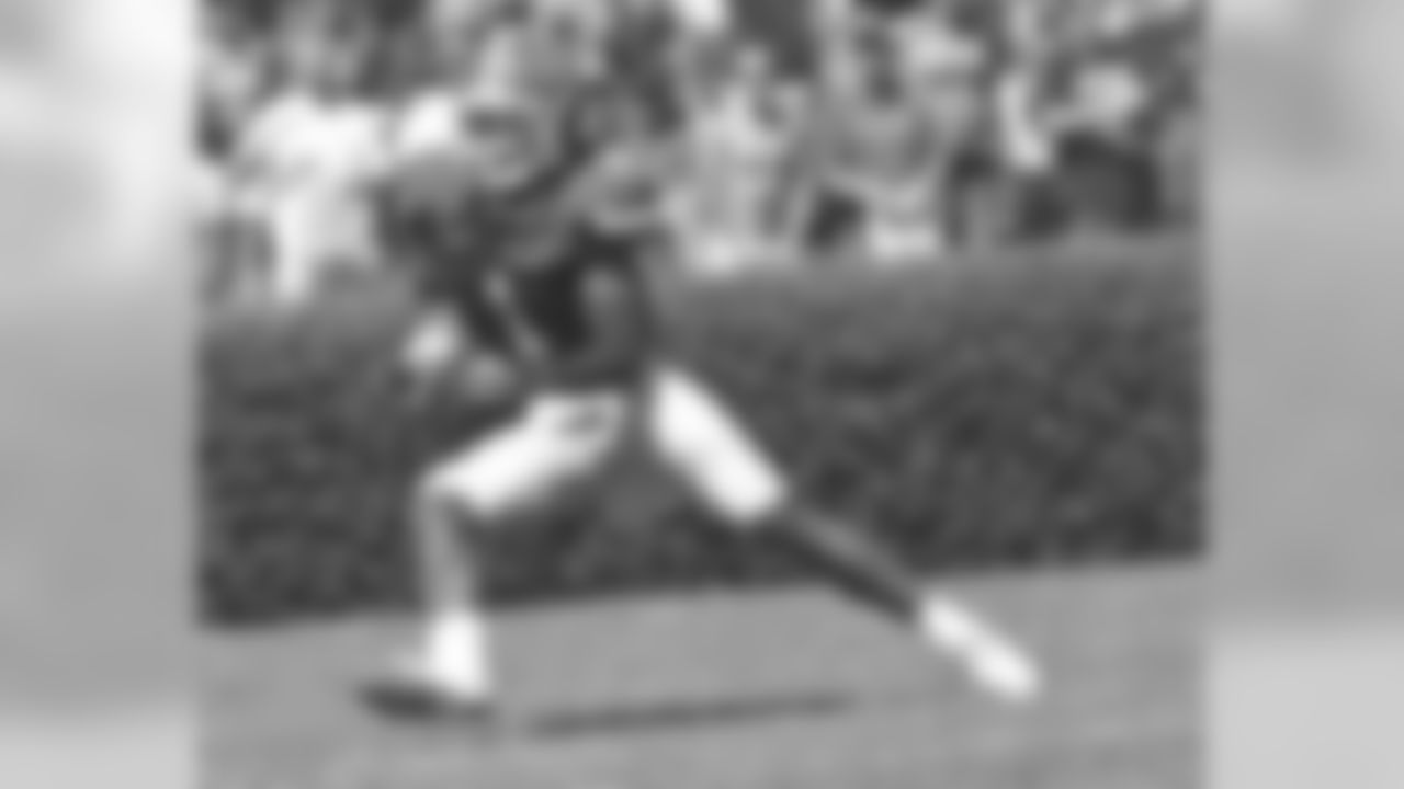 CB Janoris Jenkins Class: 2008 High School: Pahokee (Pahokee, Fla.) Rating: Four-star by Rivals, No. 31 in ESPN 300, No. 4 CB Choices: Auburn, Clemson, Florida, LSU, Miami, Rutgers, South Carolina, West Virginia Committed: Florida