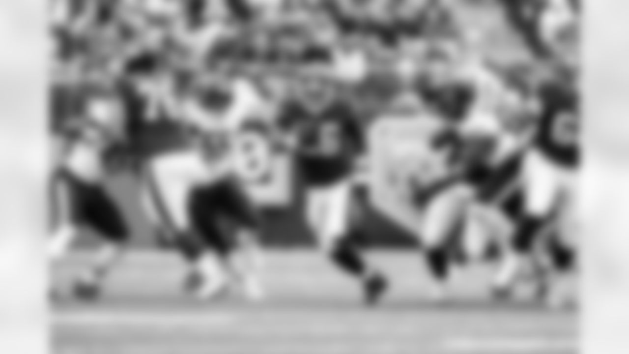Saquon Barkley (26)