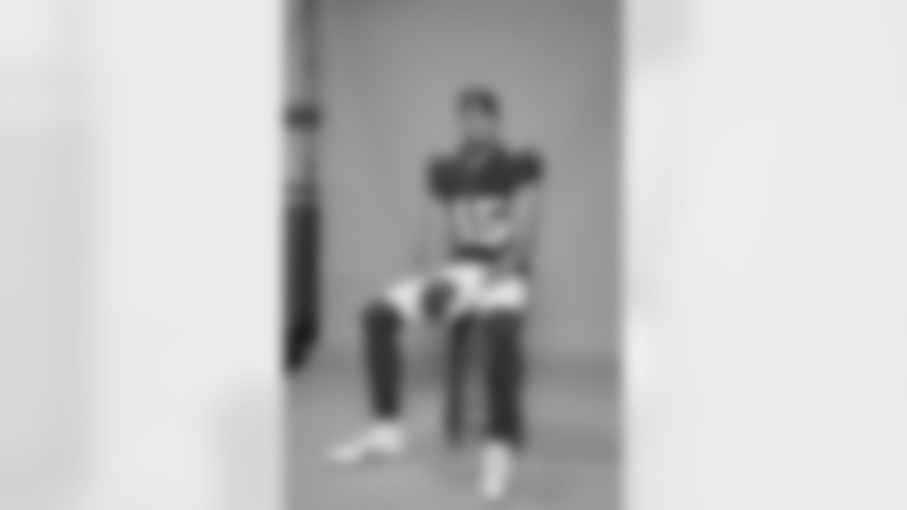 New York Giants tight end Daniel Bellinger (45) during the media/production day photo shoot at Quest Diagnostics Training Center on Monday June 6, 2022 in East Rutherford, New Jersey