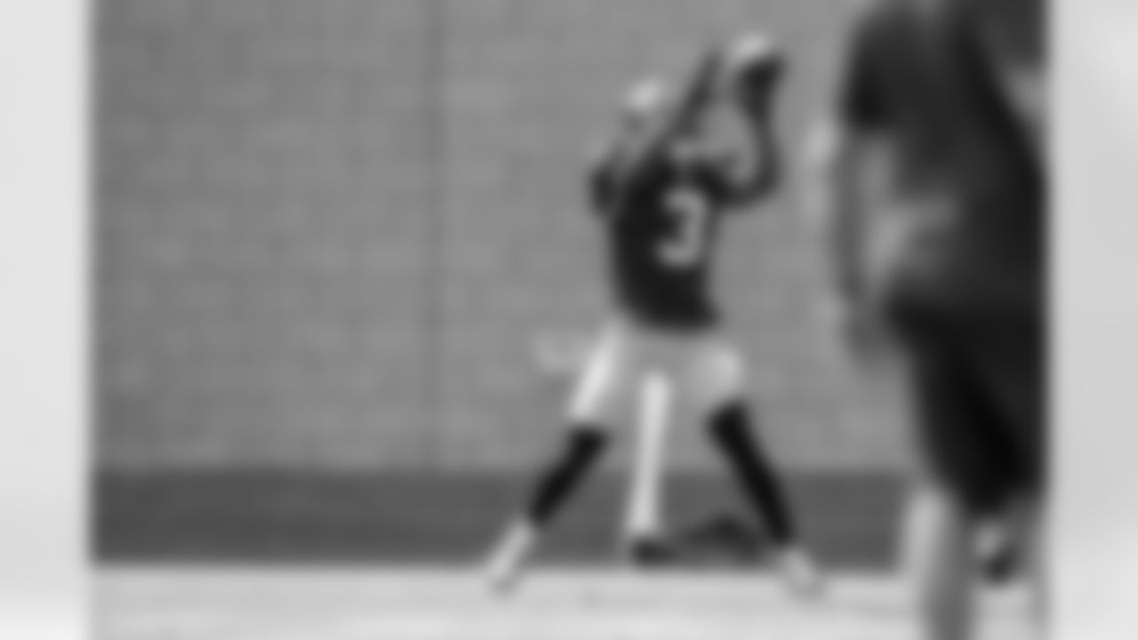WR Sterling Shepard (3)