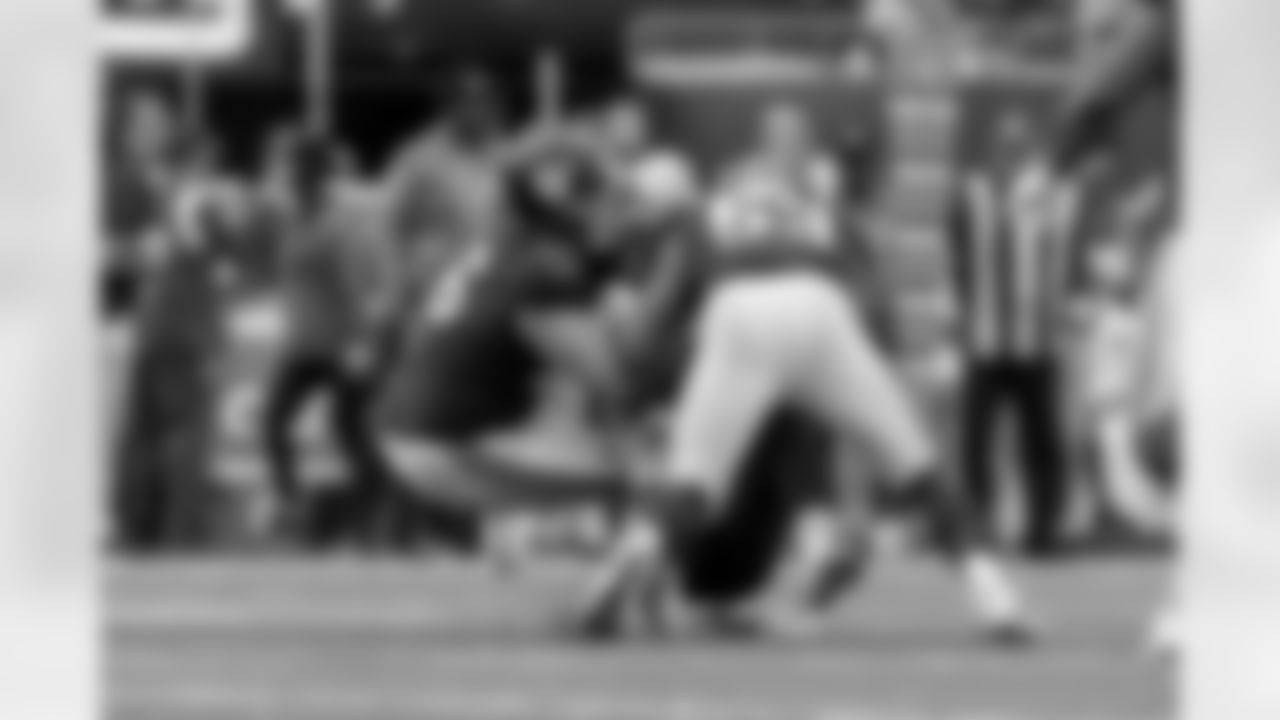 Henry Mondeaux (96), Oshane Ximines (53)