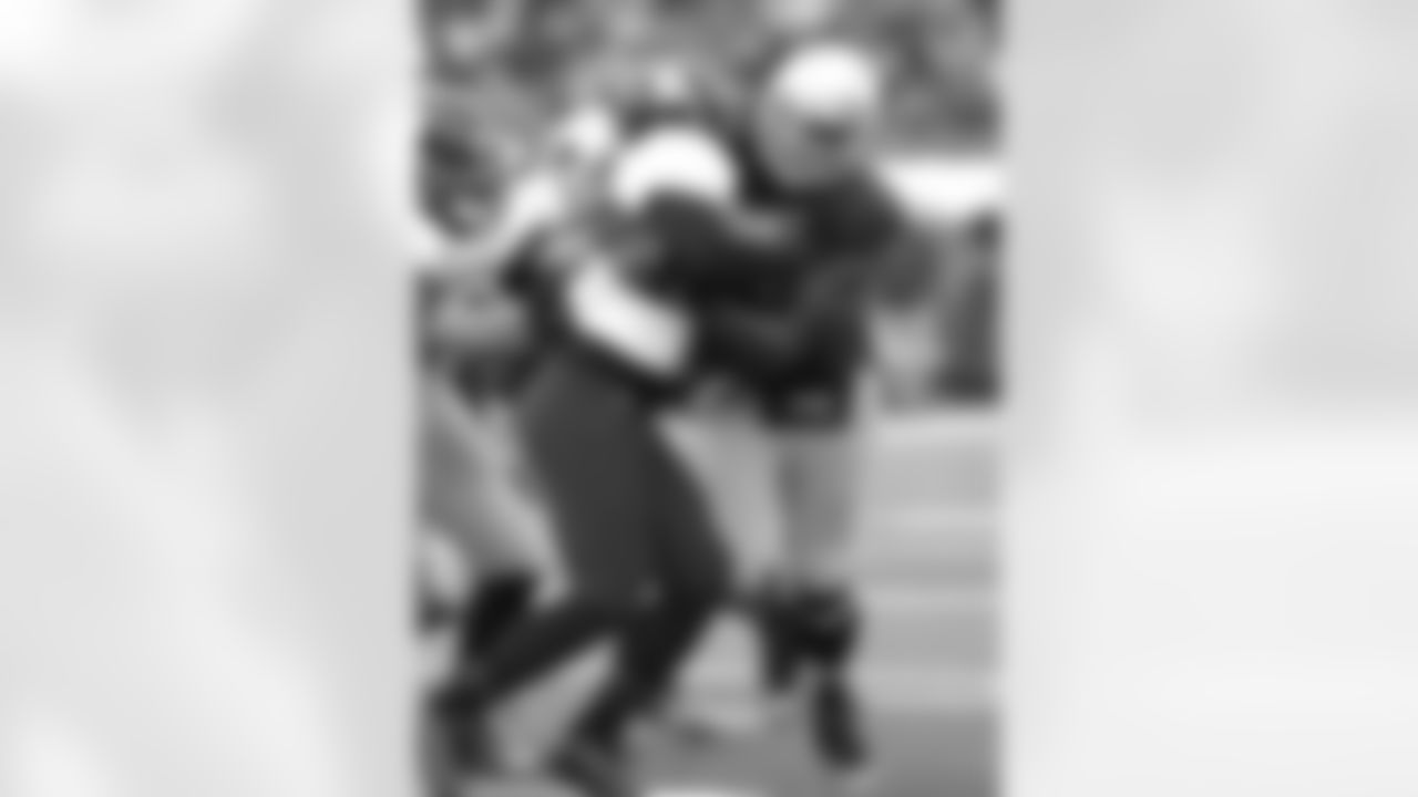 Jarron Jones, DT, Notre Dame