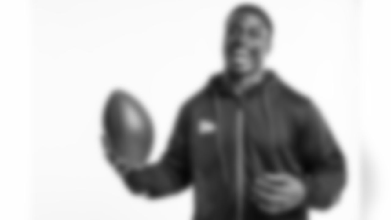 Alabama linebacker Dylan Moses poses for a portrait Saturday March 13, 2021 in Pensacola, FL. (Todd Rosenberg via AP)